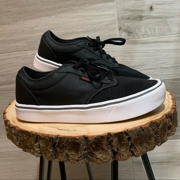 Vans Atwood Canvas Black White lace up sneakers size 6.5